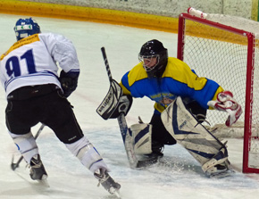 EHC Pikes - EHC Camel